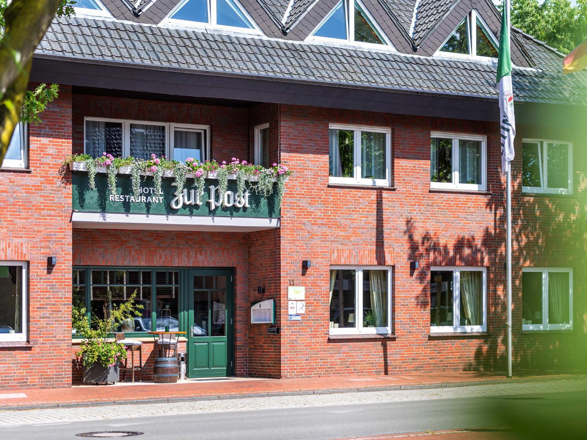 Hotel Restaurant "Zur Post" Holdorf ภายนอก รูปภาพ