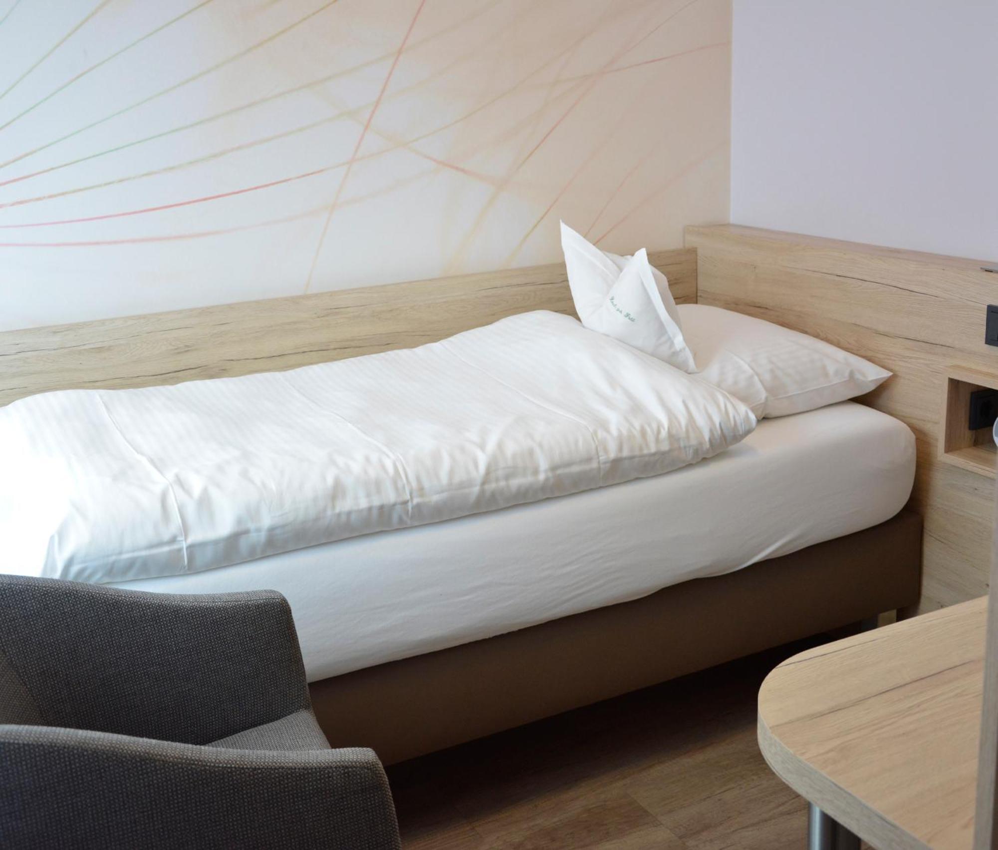 Hotel Restaurant "Zur Post" Holdorf ภายนอก รูปภาพ