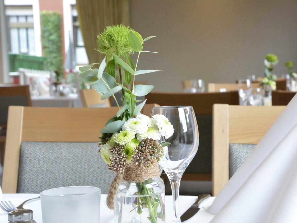 Hotel Restaurant "Zur Post" Holdorf ภายนอก รูปภาพ